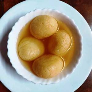 Nolen Gur Rasgulla (2Pcs)
