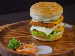 Paneer Mountain Burger