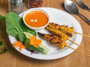 Chicken Satay With Peanut Sauce