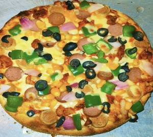 Chicken Extravaganza Pizza