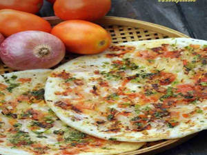 Onion Tomato Uttapam