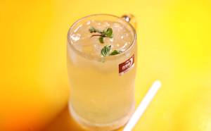 Spicy mango magic mocktail