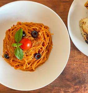 Spaghetti marinara