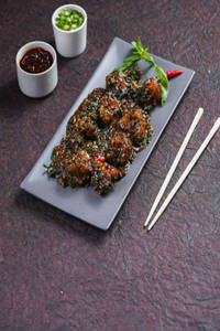Prawns Chilly Basil Dry