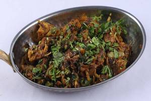 Pepper chicken dry
