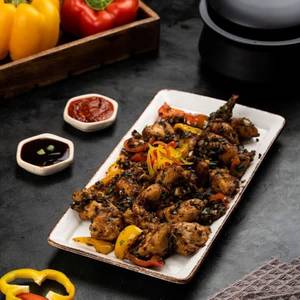 Paneer Black Pepper Dry (12 Pieces)