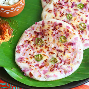 Butter Mini Onion Uttapam