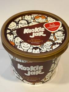 Strawberry Ice Cream (1 Tub)