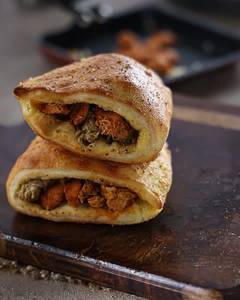 Cheesy Chicken Pocket [2 Pieces]