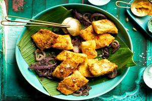 Mustrad Chilli Fish (dry)