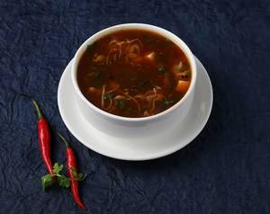 Veg hot & sour soup