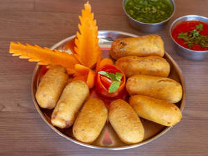 Paneer Pakoras (8 Pc)