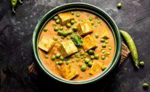 Matar Paneer                         