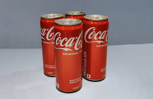 4 Coke Cans