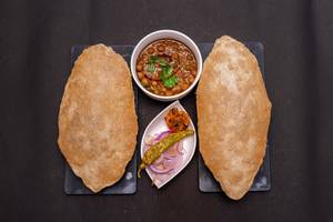 Choley Bhature (regular/jain)