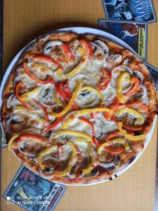 Veggie Delight Pizza