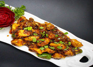 Paneer Mushroom Baby Corn Green Pepper Dry Red Chilly