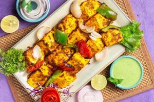 Achari Paneer Tikka   
