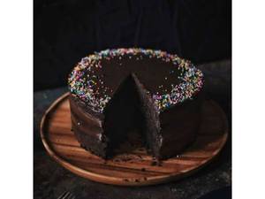 Eggless Chocolate Mocha Cake