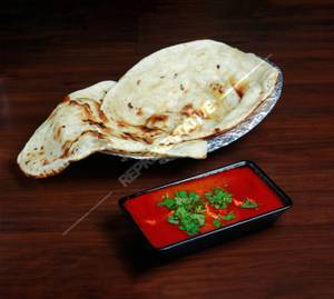 Butter Naan 2 Set + Paneer Butter Masala