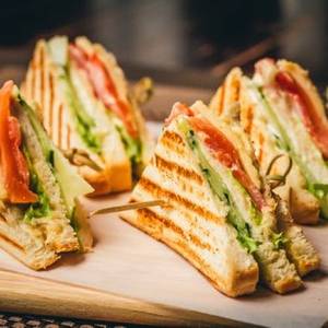Veg Grilled Sandwich 