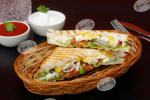 Corn Mayo Tomato Sandwich
