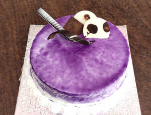 Eggless Rich Black Current Cake