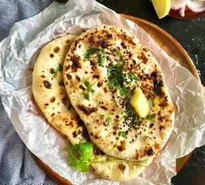 Kashmiri Naan 