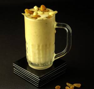 Special Dry Fruit Milkshake