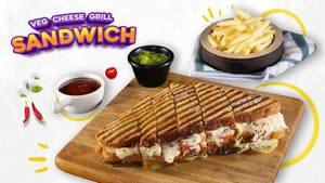 Veg Cheese Grill Sandwich