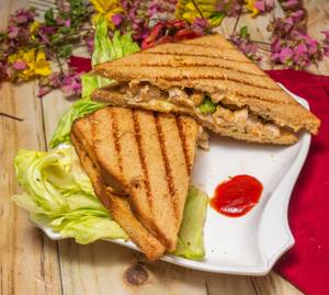 Cheese Paneer Grilled Sandwich