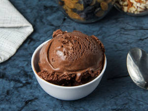 Belgium Chips Ice cream (80 gms) 