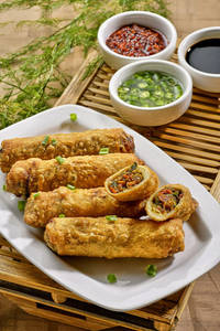 Veg Spring Roll