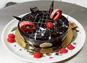 Brownie Mousse Cake (Eggless)