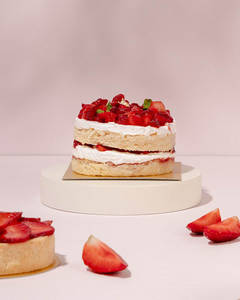 Strawberry Gateaux