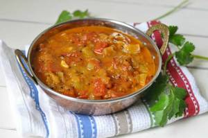 Ridge Gourd-patra Curry