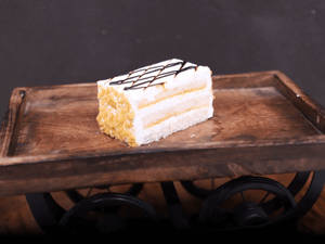 Mini Butterscotch Pastry