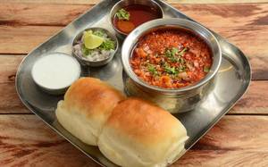 Dahi Misal Pav
