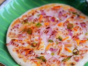 Onion uthappam