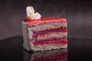 Strawberry Pastry (pc)