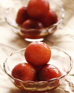 Gulab Jamun (3 Pieces)