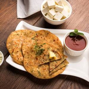 Paneer Paratha                 