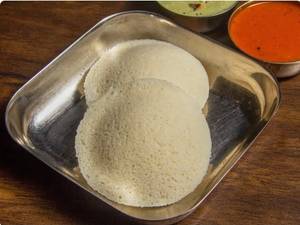 steamed idli