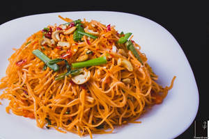 Hilton Noodles