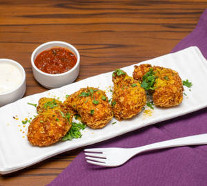 Chicken Kurkure Momos