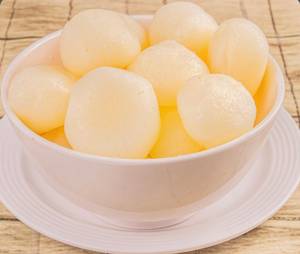 (10 Pcs) of Rasgulla + (10 Pcs) of Rasmalai