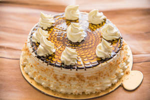 Butterscotch Cake (Half kg)