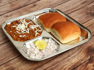 Pav Bhaji With Gulab Jamun