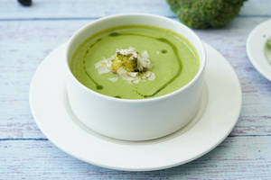 Creamy Broccoli & Spinach Soup