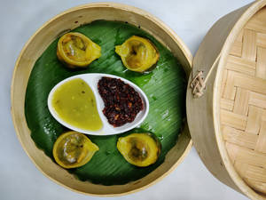 Bokchoy And Mushroom Dumpling